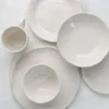 ASSIETTE À DESSERT EN GRÈS ORNEMENTÉ CREME