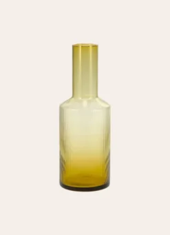 CARAFE EN VERRE STRIÉ TILLEUL