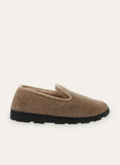 CHAUSSONS EN FEUTRE DOUX CONTRASTÉE MARRON
