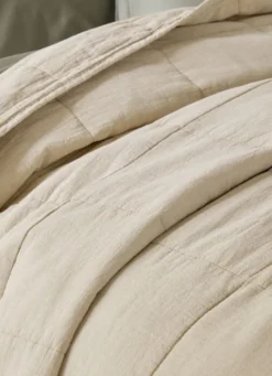 COUVRE-LIT MATELASSÉ UNI BEIGE