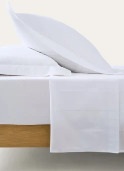 DRAP PLAT UNI SATIN DE COTON RAYURES JACQUARD BLANC