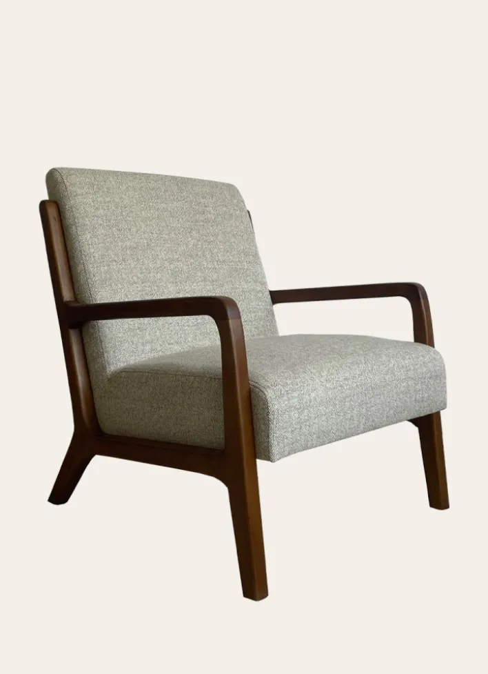 FAUTEUIL EN BOIS AVEC ASSISE EN TISSU CHEVRON ÉCRU/GRIS TAUPE