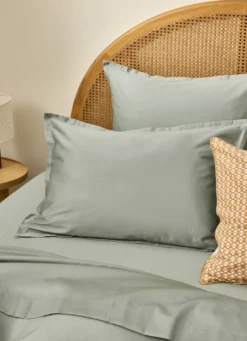 HOUSSE DE COUETTE EN SATIN DE COTON PEIGNÉ UNI VERT DE GRIS