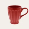MUG CÔTELÉ EN FAÏENCE ROUGE