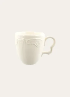 MUG EN GRÈS ORNEMENTÉ CREME