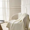 PLAID EN TRIPLE GAZE DE COTON LAVÉ ECRU