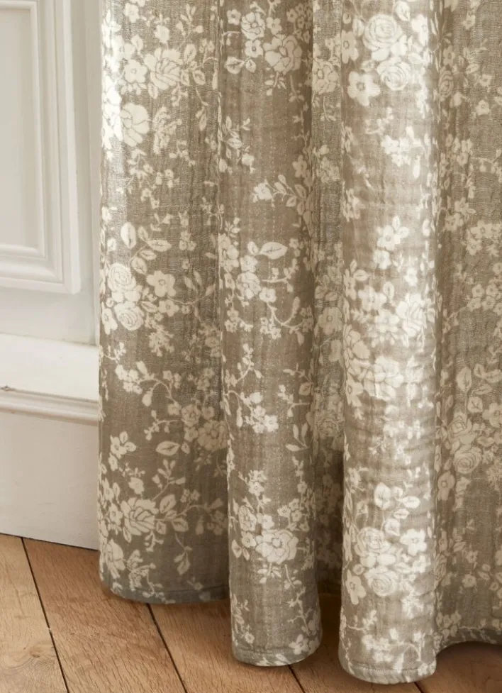RIDEAU EN TRIPLE GAZE DE COTON À MOTIFS FLORAUX VERT DE GRIS