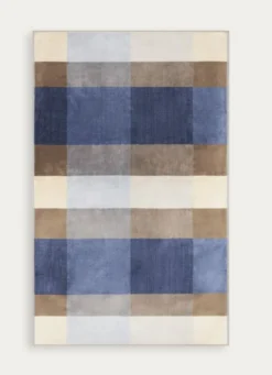 SERVIETTE DE BAIN EN VELOURS À CARREAUX BLEU FONCÉ