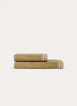 SERVIETTE DE TOILETTE UNIE AVEC LITEAU FANTAISIE VERT OLIVE