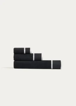 SERVIETTE DE TOILETTE UNIE À LARGE BORDURE ARTHUR NOIR