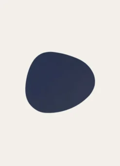 SET DE TABLE EFFET CUIR EN FORME DE GALET BLEU FONCÉ