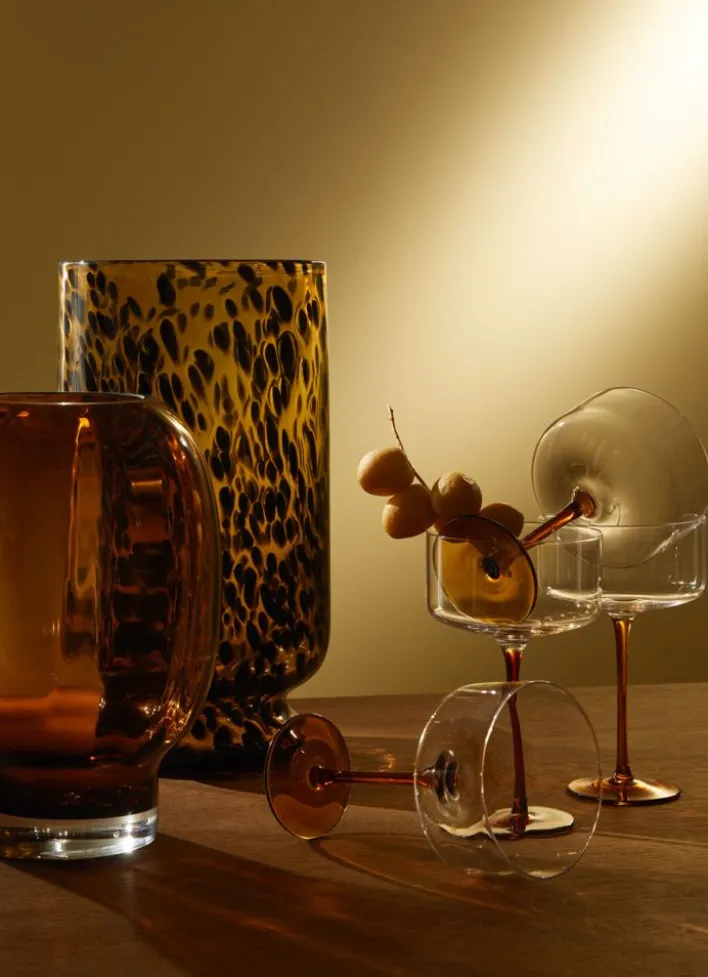 VASE EN VERRE AVEC SOCLE ÉPAIS FAIT MAIN AMBRE